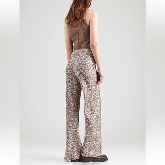 & Other Stories Leopard Print Flared Pants - Picture 5 of 7